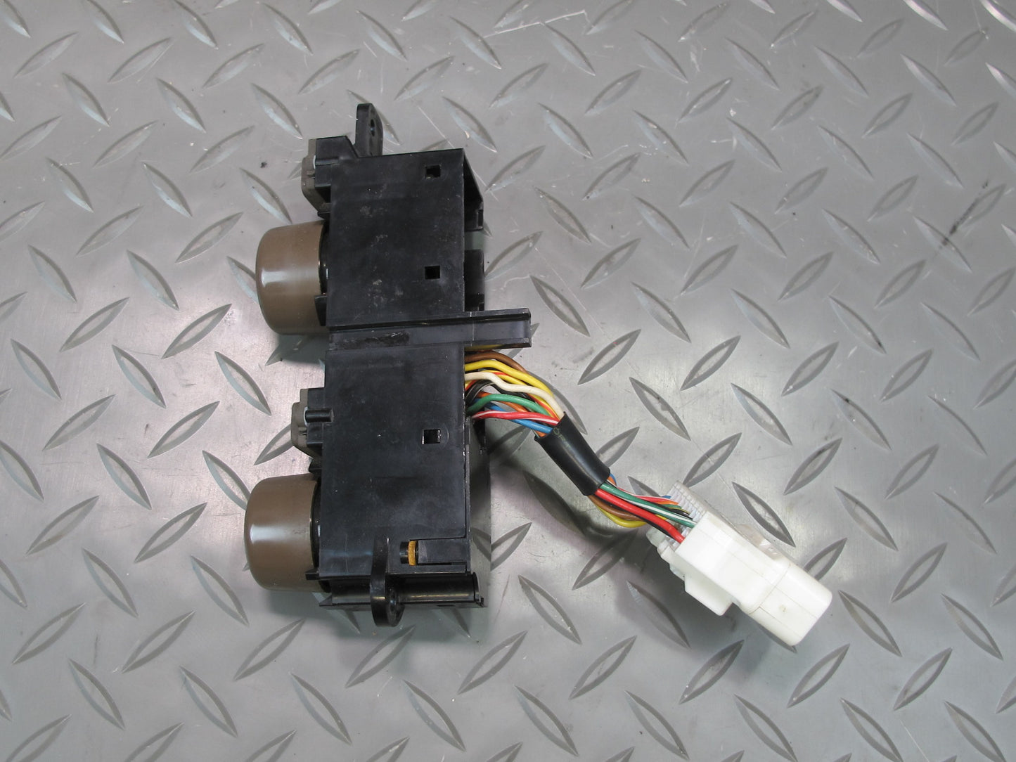 97-00 Lexus UZZ30L SC400 SC300 Temperature Volume Power Switch 87190-24020 OEM