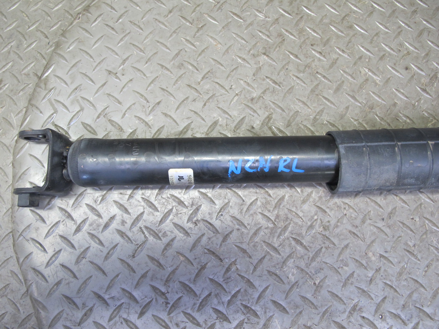 13-14 Nissan Z34 370Z RWD Rear Left & Right Strut Shock Absorber Set OEM