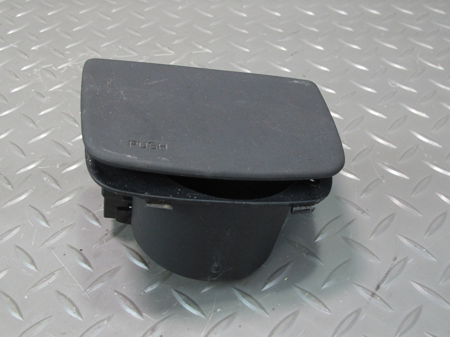 92-00 Lexus UZZ30L SC400 SC300 Front Center Console CUP Holder 55625-24030 OEM