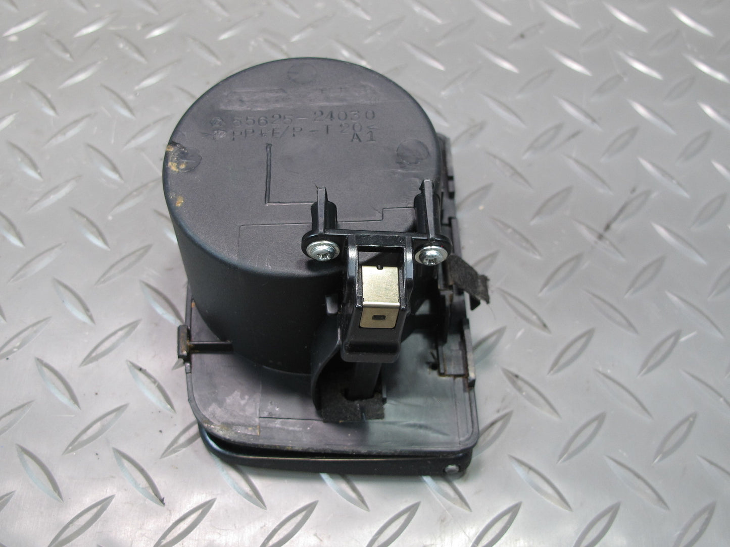 92-00 Lexus UZZ30L SC400 SC300 Front Center Console CUP Holder 55625-24030 OEM