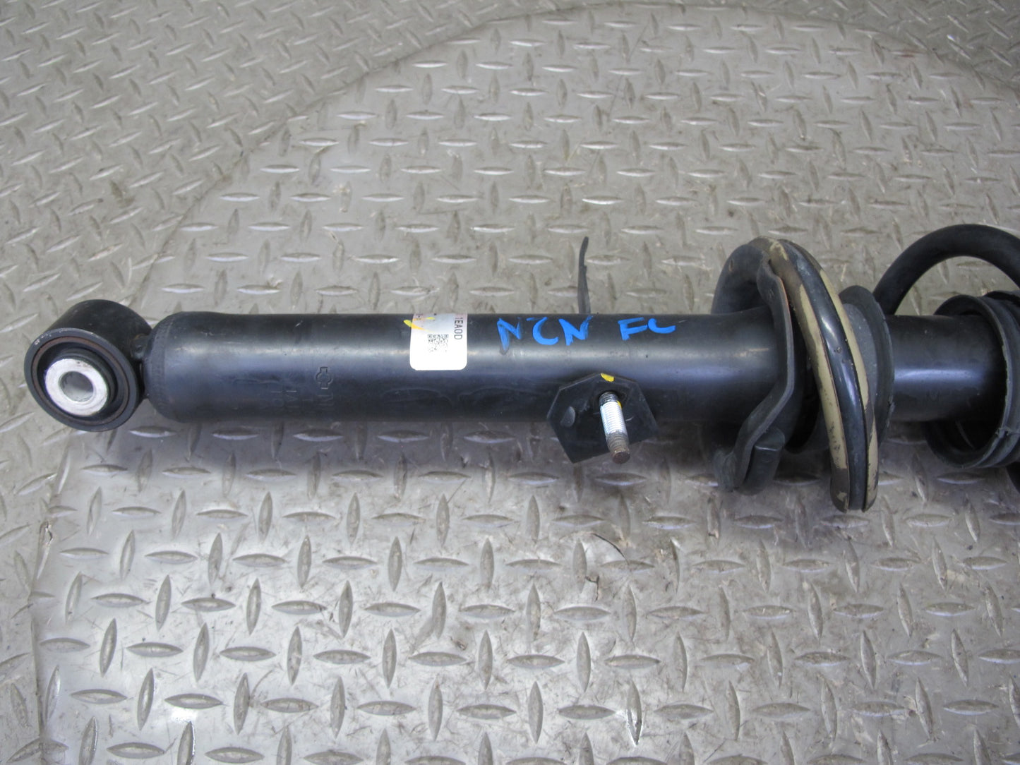 13-14 Nissan Z34 370Z RWD Front Left & Right Strut Shock Absorber Set 98K OEM