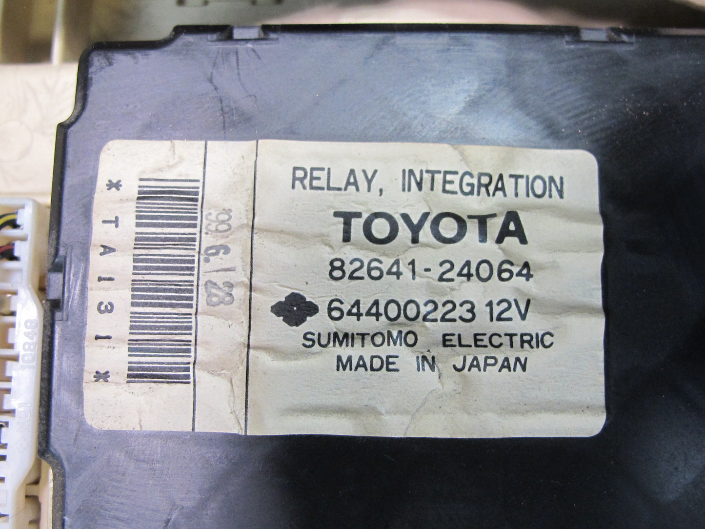 98-00 Lexus UZZ30L SC400 SC300 Dash Relay Fuse Box w Integration Module Assy OEM