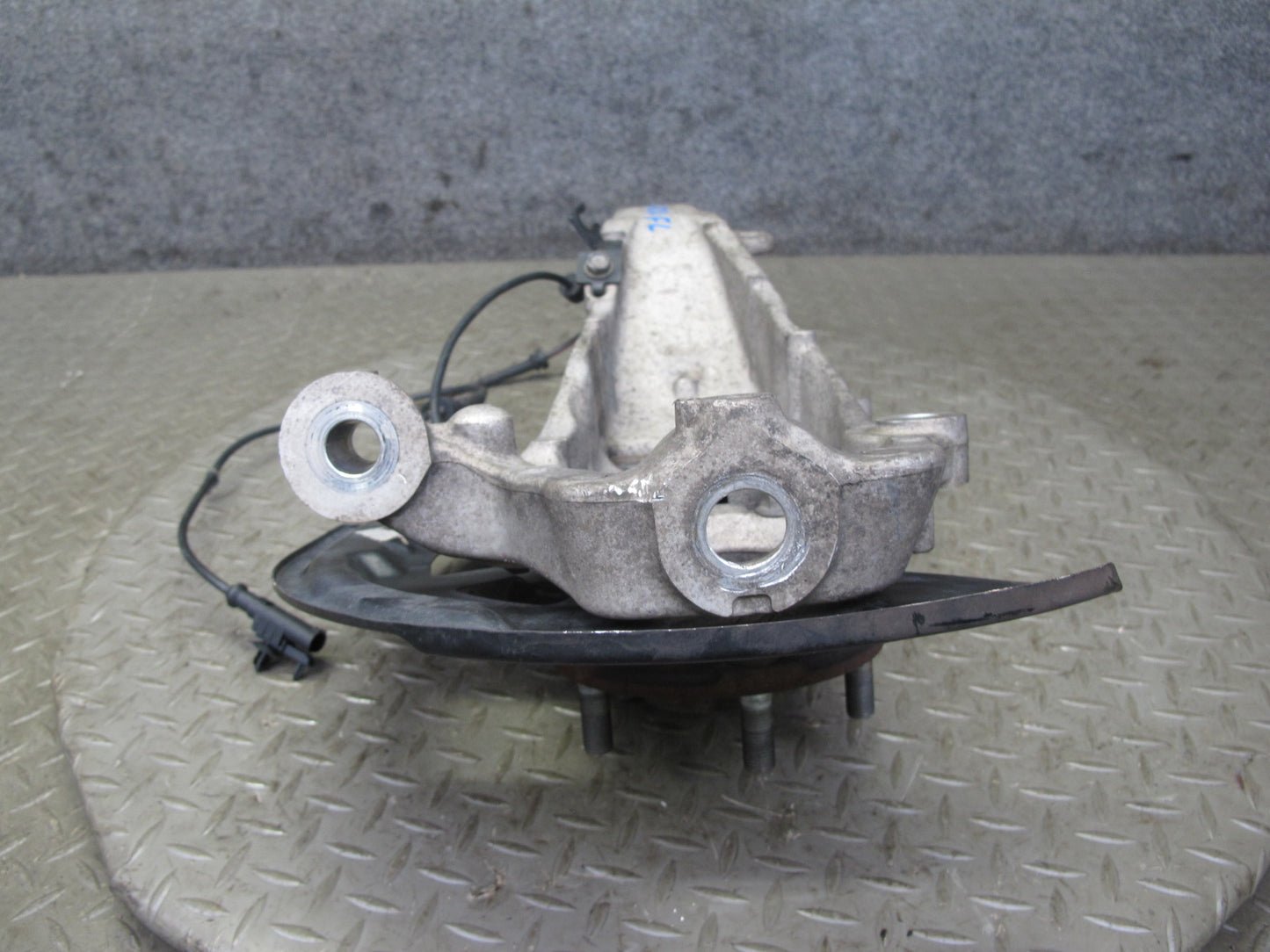 13-14 Nissan Z34 370Z RWD Front Left Spindle Knuckle Wheel Hub Bearing 98K OEM