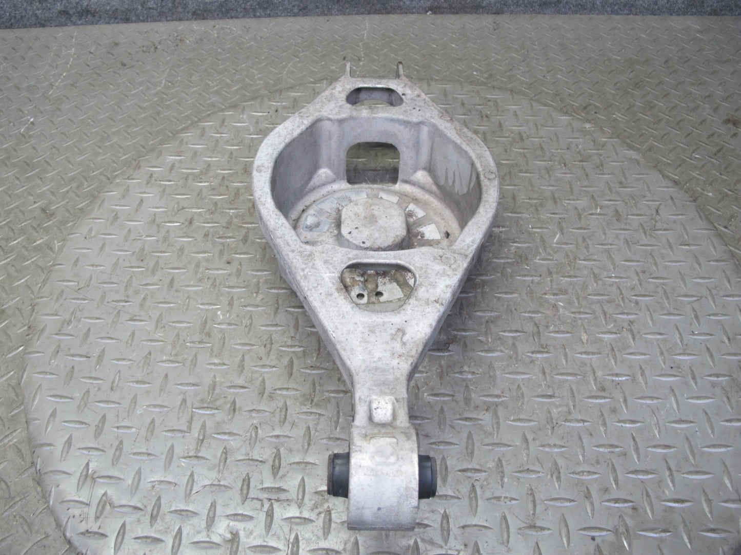 09-20 Nissan 370Z Z34 Set of 4 Rear Left Suspension Upper Lower Control Arm OEM