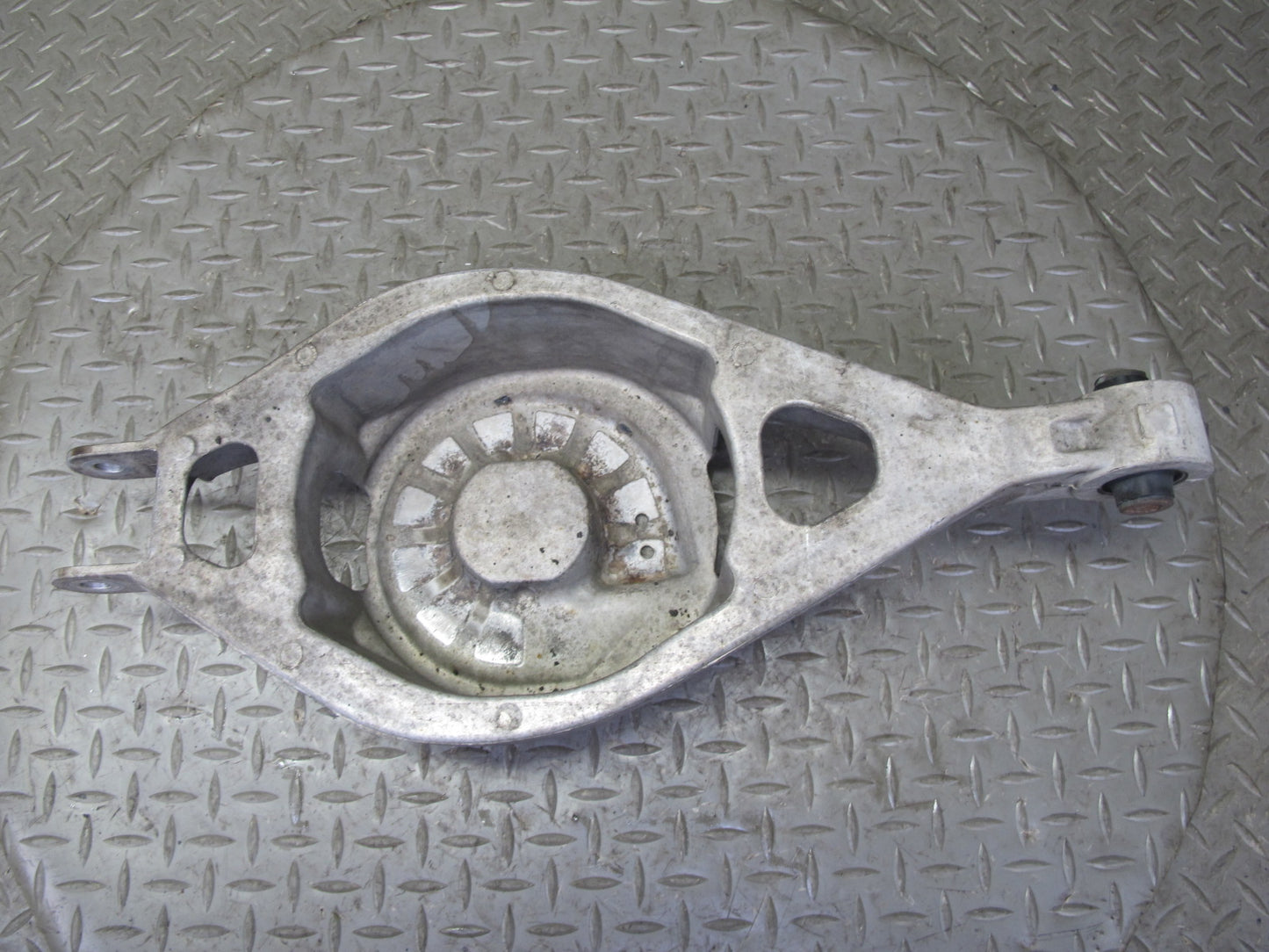 09-20 Nissan 370Z Z34 Set of 4 Rear Left Suspension Upper Lower Control Arm OEM