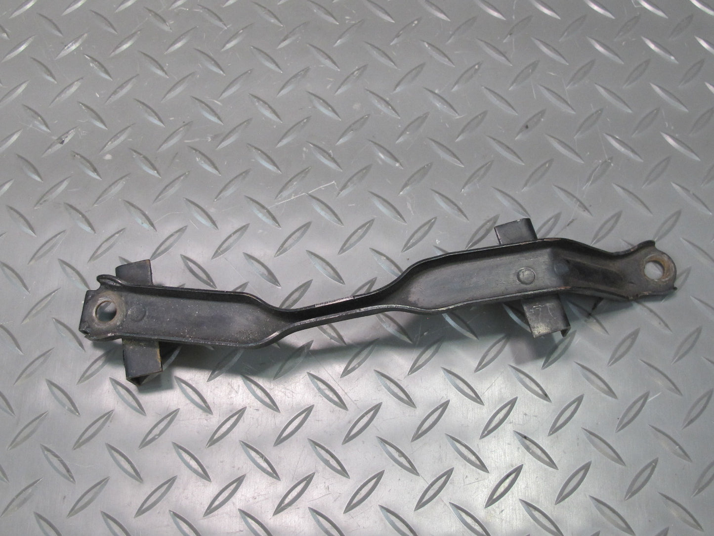 92-00 Lexus UZZ30L SC400 SC300 Battery Tray Holder Bracket Tie Down Set OEM