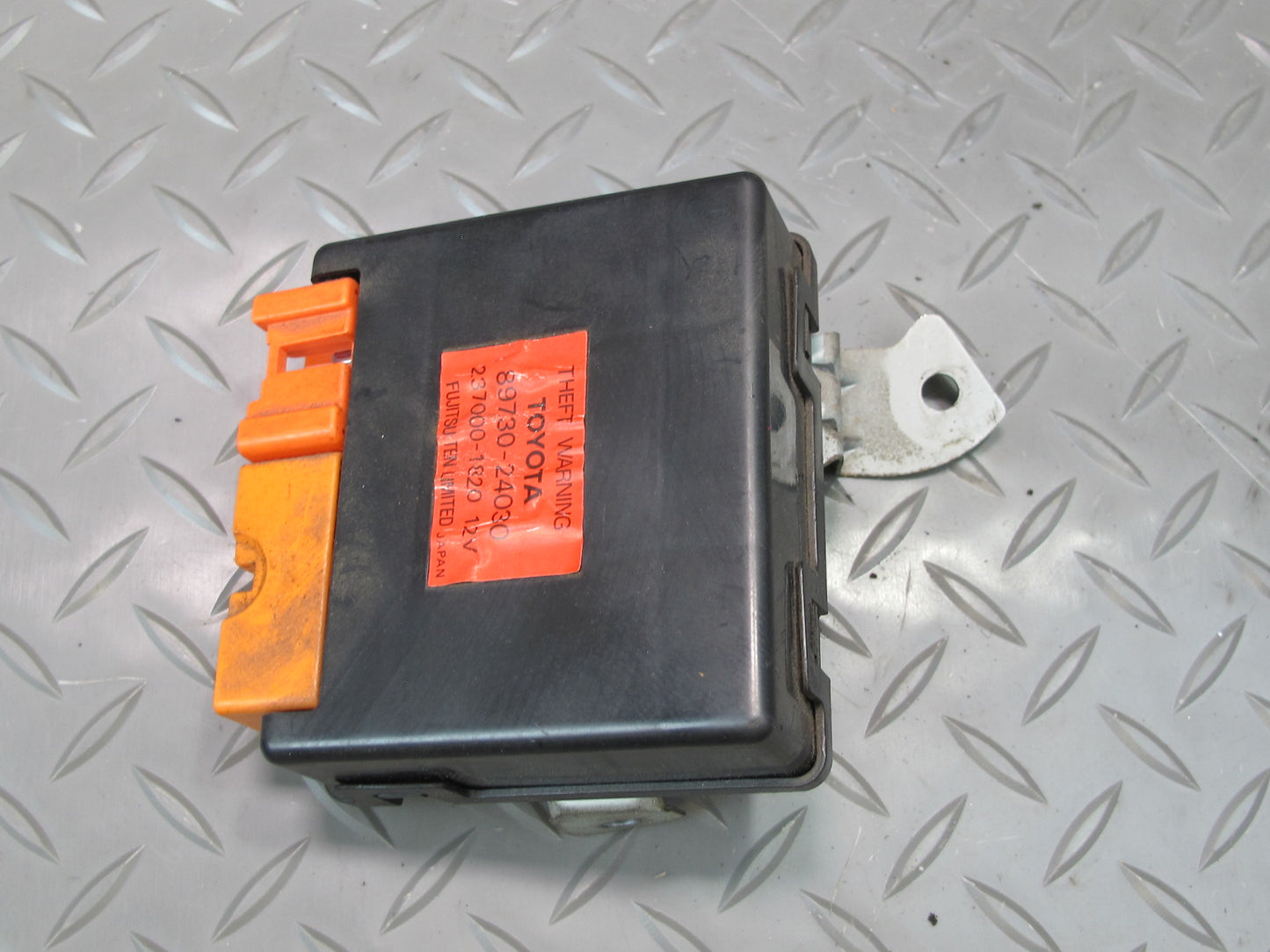 98-00 Lexus UZZ30L SC400 SC300 Anti Theft Warning Locking Control Module OEM