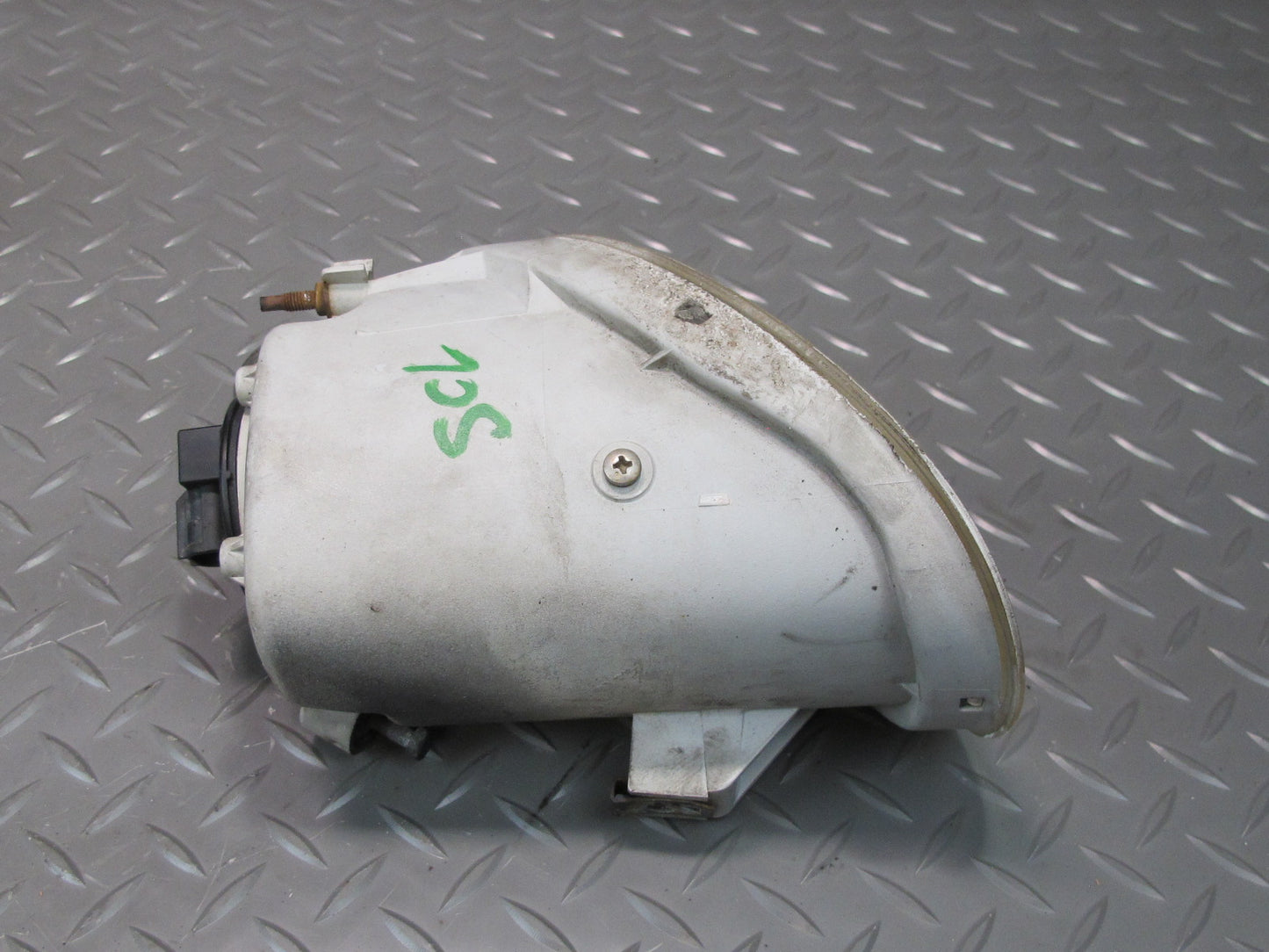 97-00 Lexus UZZ30L SC400 SC300 Set of 2 Front Right & Left Fog Light Lamp OEM