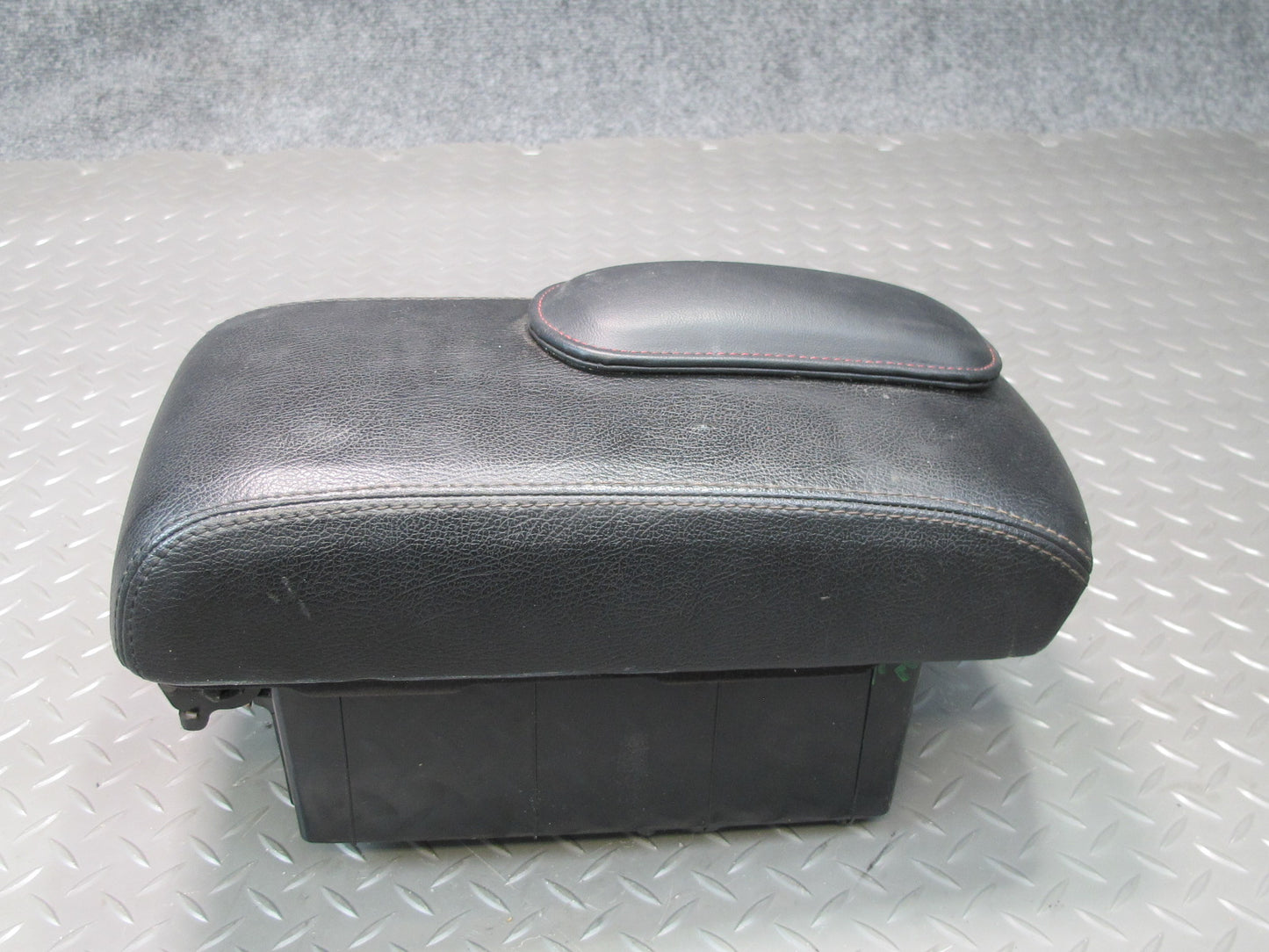 92-00 Lexus UZZ30L SC400 SC300 Front Center Console Armrest w Storage Box OEM