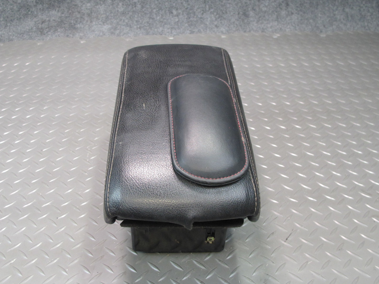 92-00 Lexus UZZ30L SC400 SC300 Front Center Console Armrest w Storage Box OEM