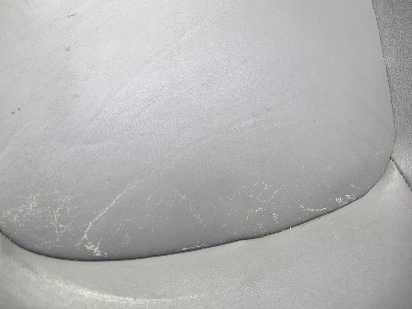 92-94 Lexus UZZ30L SC300 SC400 Rear Leather Seat Lower Cushion Gray OEM