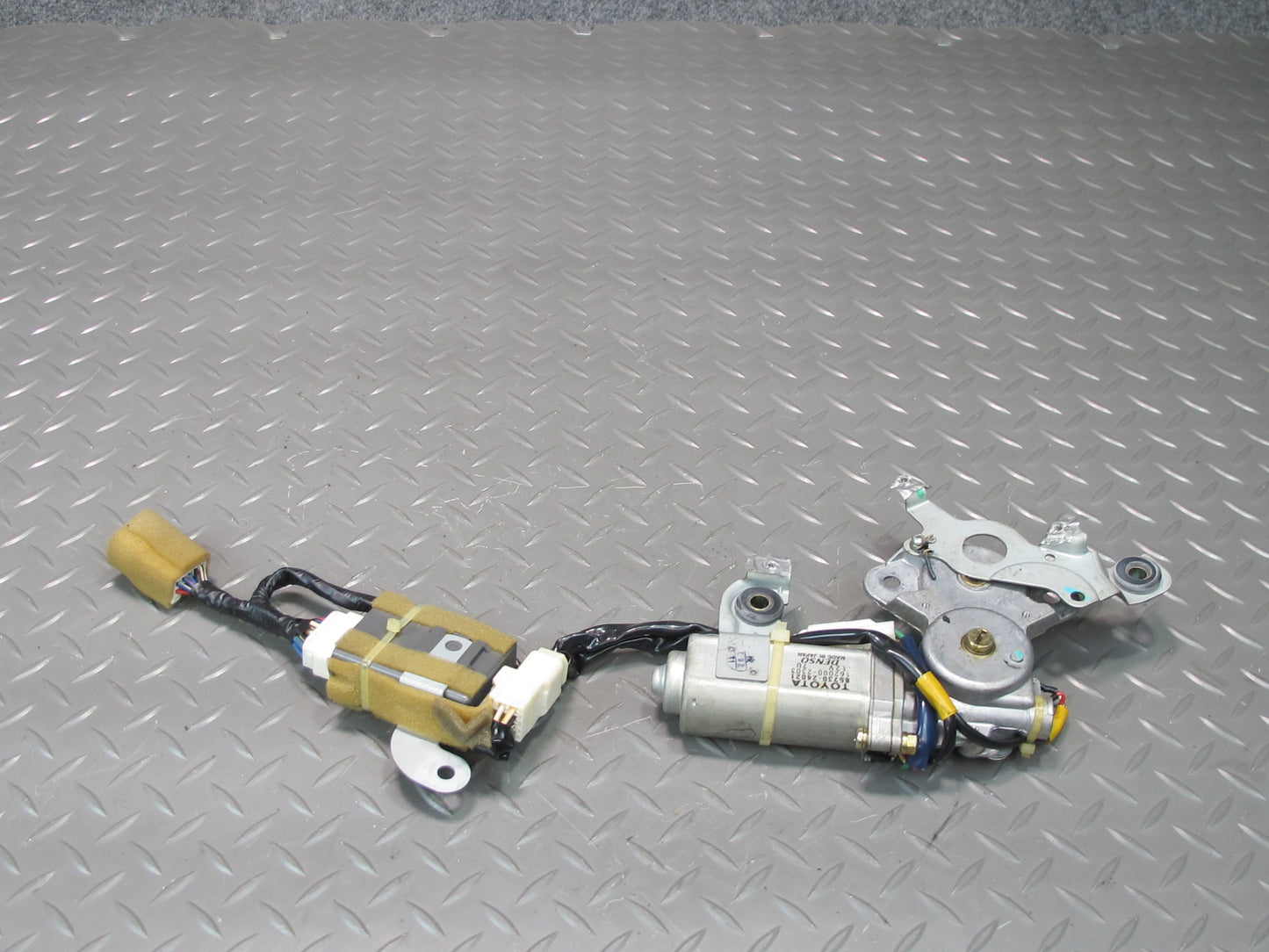 96-00 Lexus UZZ30L SC400 SC300 Sunroof Motor Drive Unit w Relay OEM