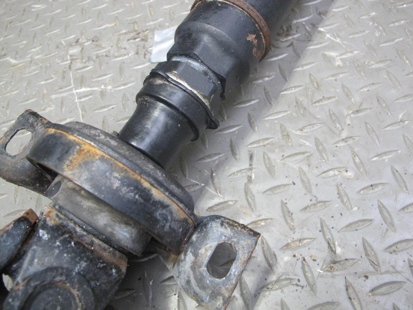 98-00 Lexus UCF20L LS400 RWD A/T Automatic Rear Drive Shaft Driveshaft OEM