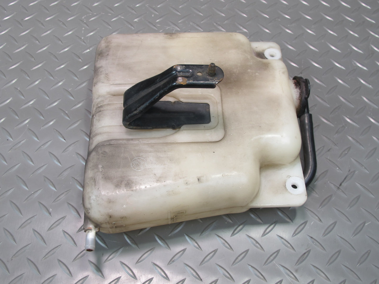 92-00 Lexus UZZ30L SC300 Engine Coolant Expansion Overflow Reservoir Tank OEM