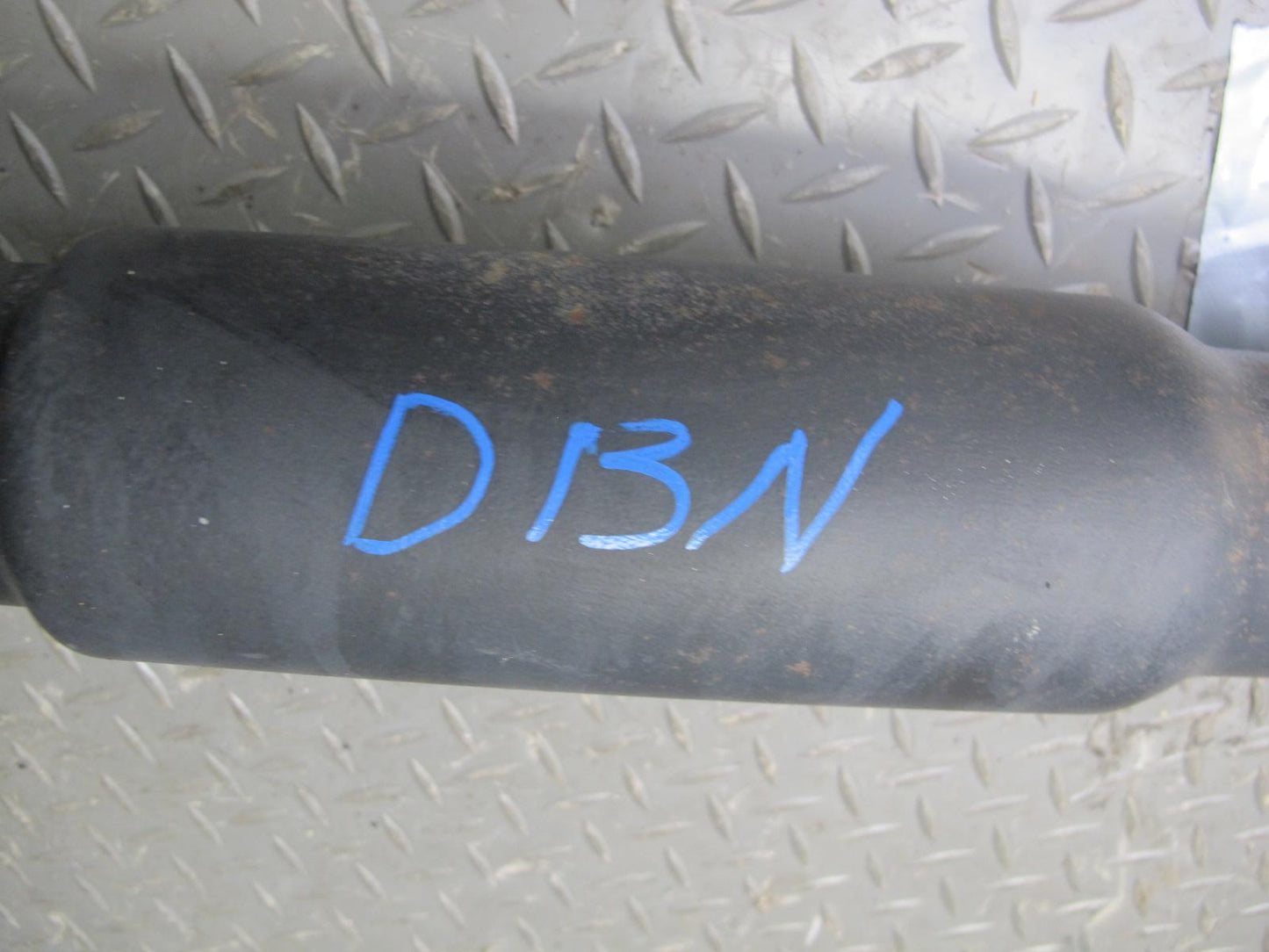 08-10 BMW E82 E88 135i N54 RWD A/T Auto Transmission Driveshaft Drive Shaft OEM