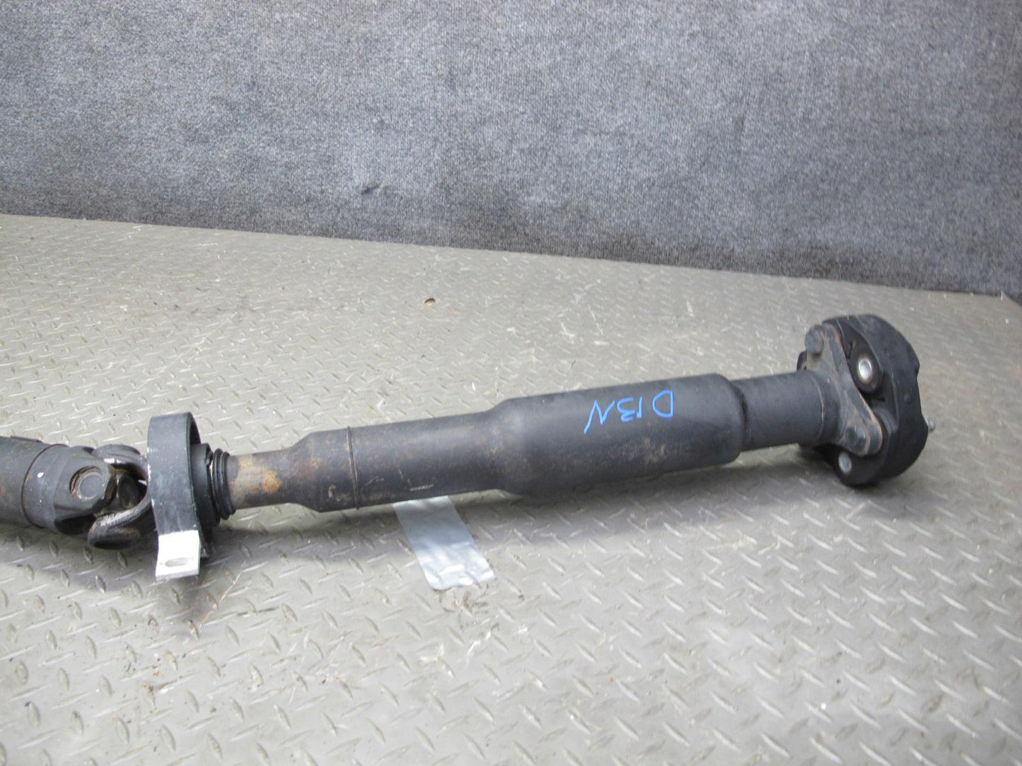 08-10 BMW E82 E88 135i N54 RWD A/T Auto Transmission Driveshaft Drive Shaft OEM