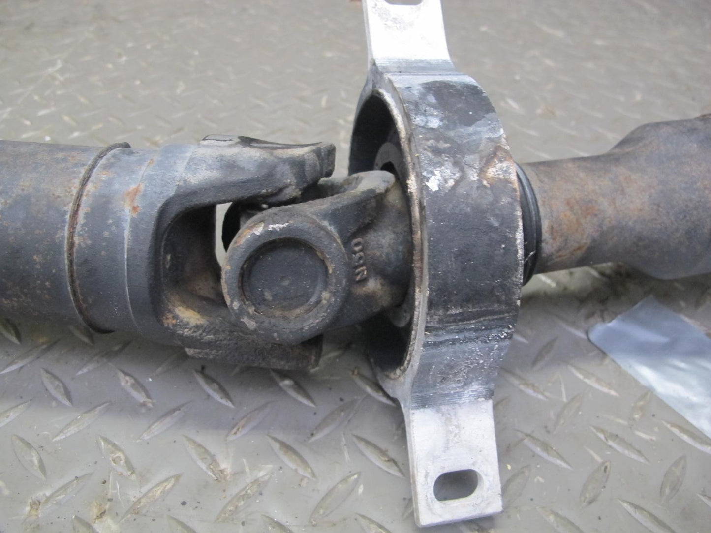 08-10 BMW E82 E88 135i N54 RWD A/T Auto Transmission Driveshaft Drive Shaft OEM