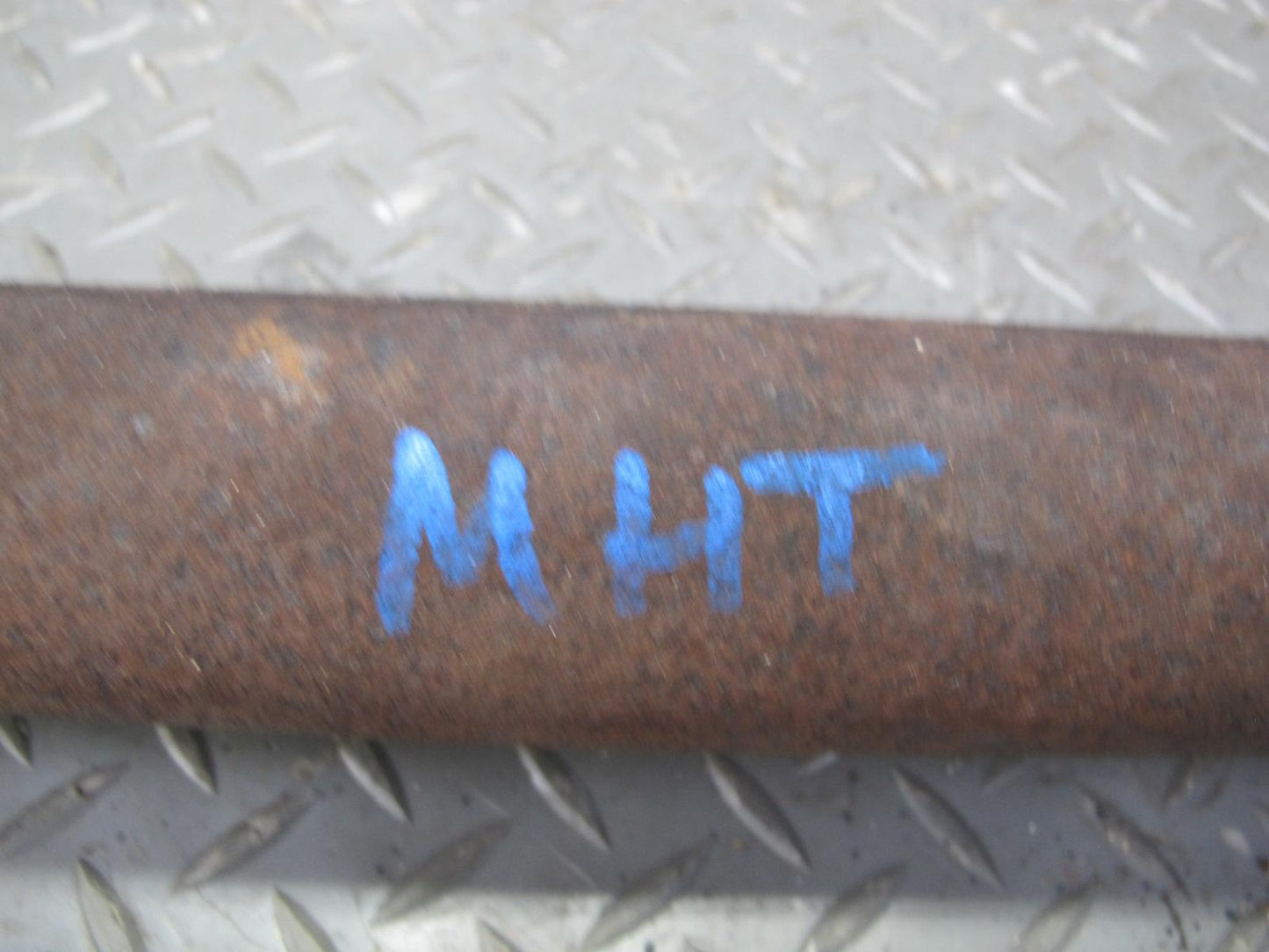 2003-2007 Hummer H2 Front Drive Shaft Propeller Assembly