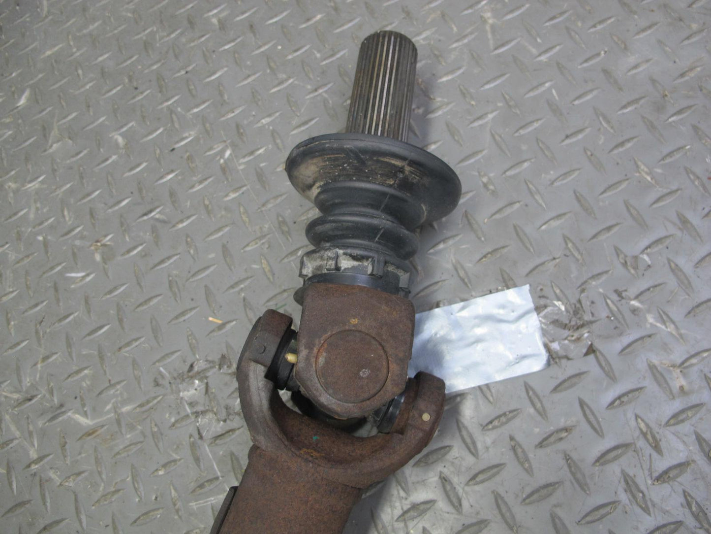 2003-2007 Hummer H2 Front Drive Shaft Propeller Assembly