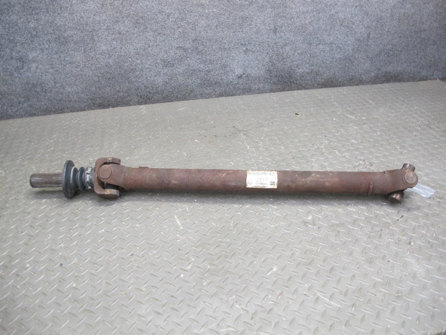 2003-2007 Hummer H2 Front Drive Shaft Propeller Assembly