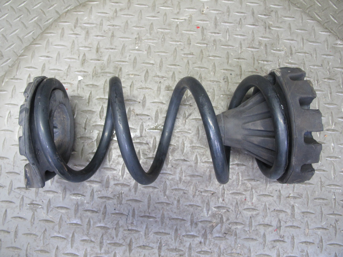 10-14 Nissan Z34 370Z Coupe Set of 2 Rear Suspension Coil Spring w Bushings OEM