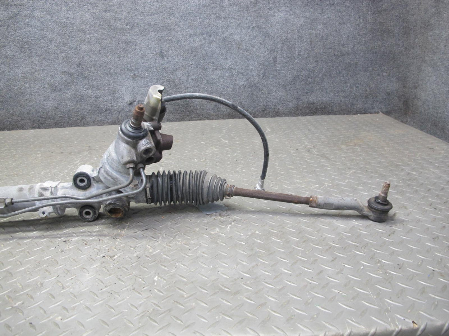 96-00 Toyota MARK2 JZX100 Tourer Power Steering Rack & Pinion 37k Miles OEM