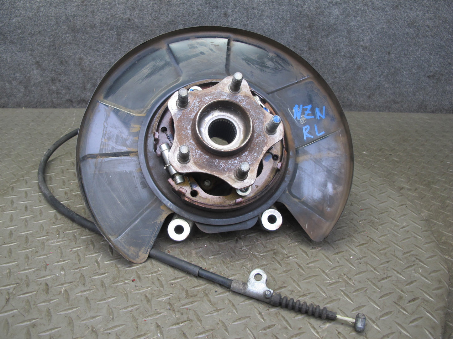 13-14 Nissan 370Z Z34 Rear Left Spindle Knuckle Wheel Hub Bearing 98K Miles OEM