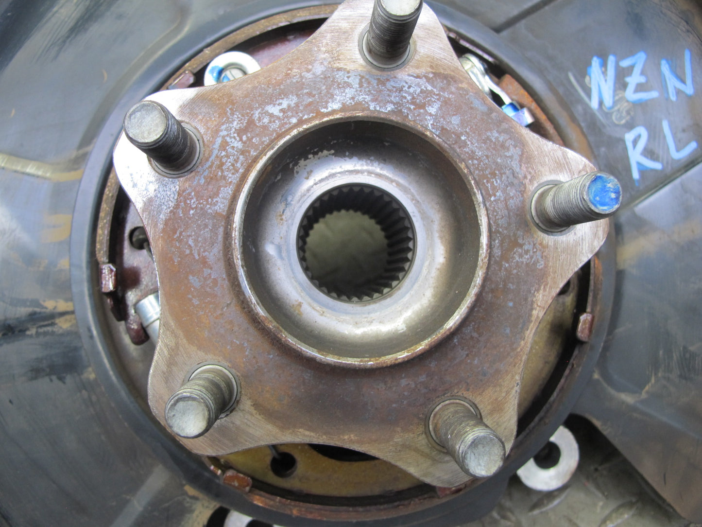 13-14 Nissan 370Z Z34 Rear Left Spindle Knuckle Wheel Hub Bearing 98K Miles OEM