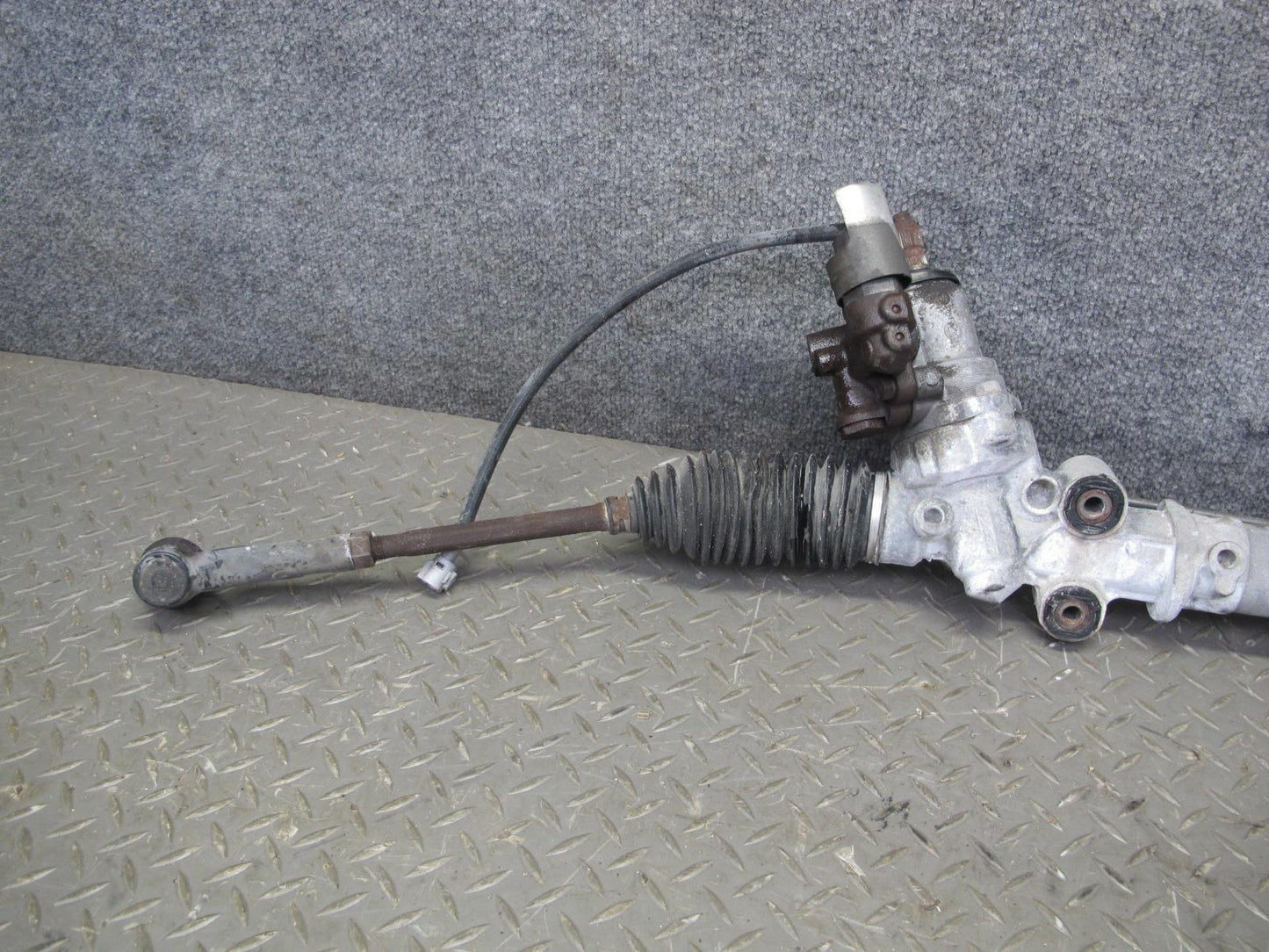 96-00 Toyota MARK2 JZX100 Tourer Power Steering Rack & Pinion 37k Miles OEM