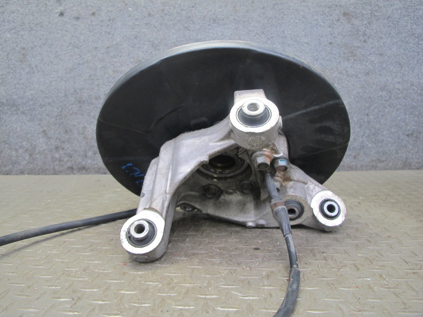 13-14 Nissan Z34 370Z Rear Right Spindle Knuckle Wheel Hub Bearing 98K Miles OEM