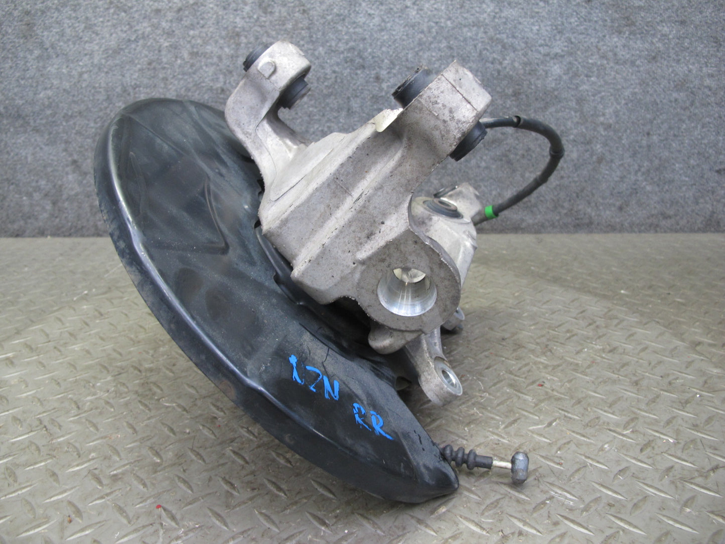 13-14 Nissan Z34 370Z Rear Right Spindle Knuckle Wheel Hub Bearing 98K Miles OEM