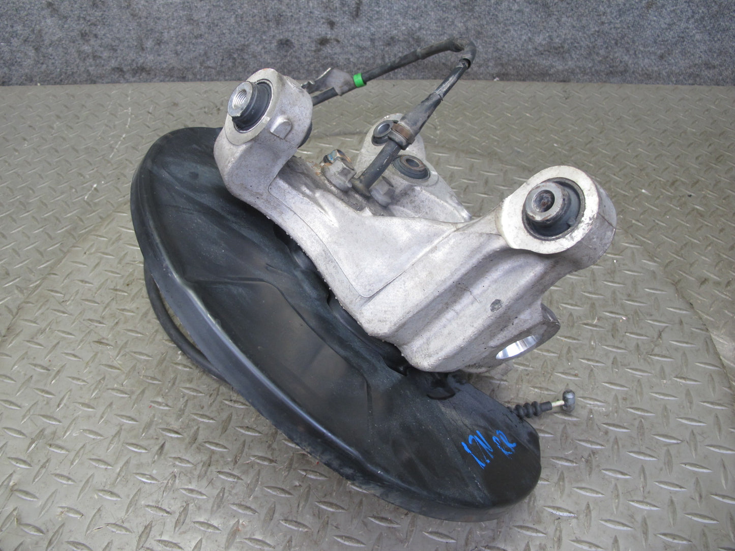 13-14 Nissan Z34 370Z Rear Right Spindle Knuckle Wheel Hub Bearing 98K Miles OEM