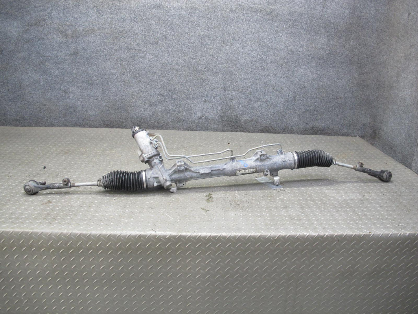 08-13 BMW E82 E88 135i RWD L5 Power Steering Rack & Pinion Gear 6777459 OEM