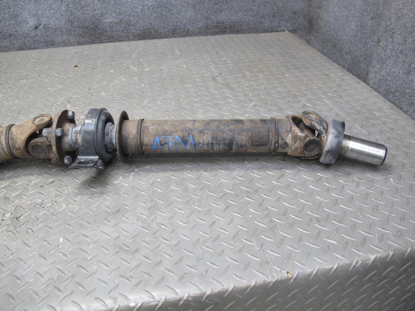 96-98 Toyota MARK2 JZX100 Tourer S A/T Rear Driveshaft 37k Miles OEM