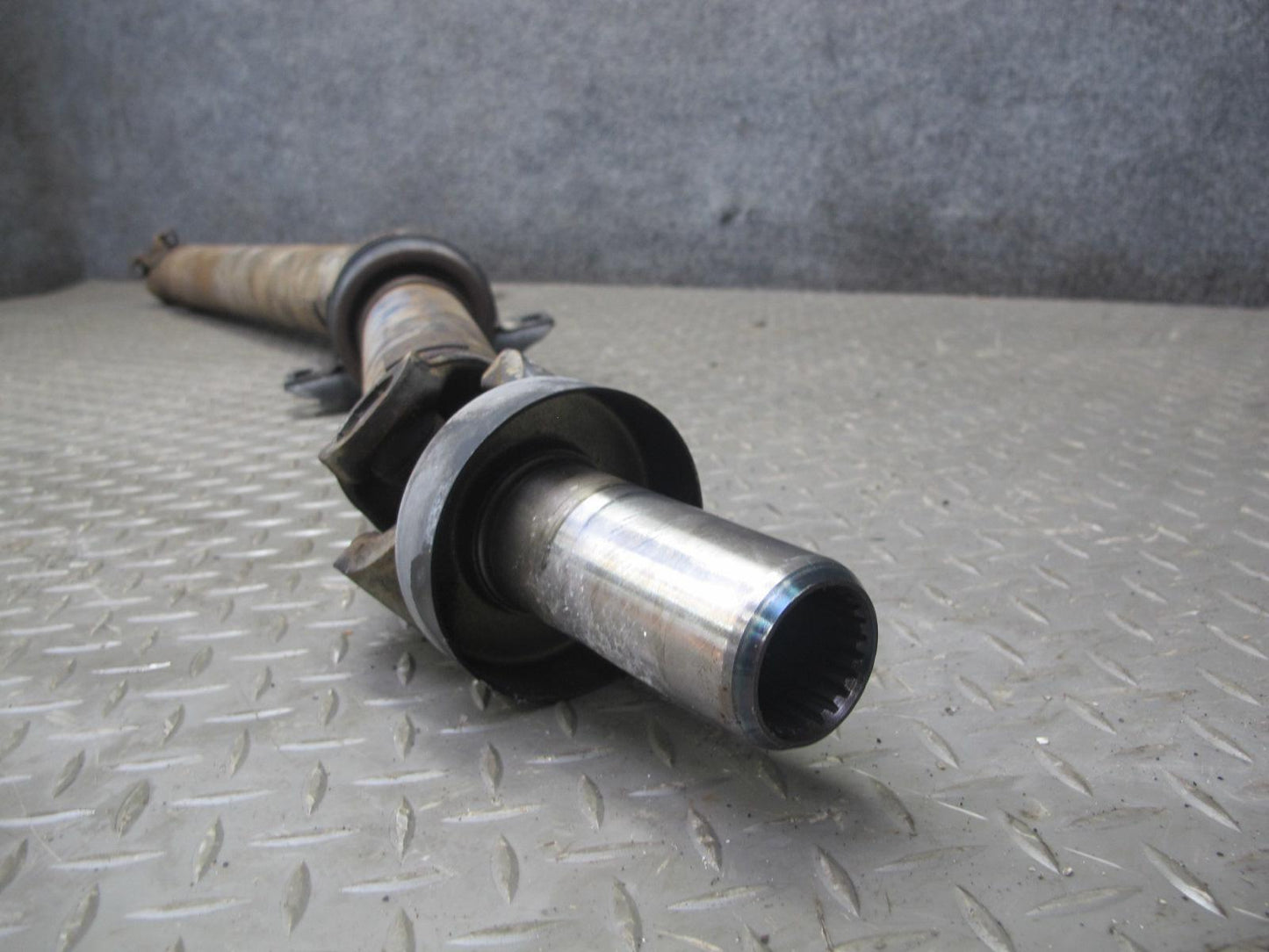 96-98 Toyota MARK2 JZX100 Tourer S A/T Rear Driveshaft 37k Miles OEM