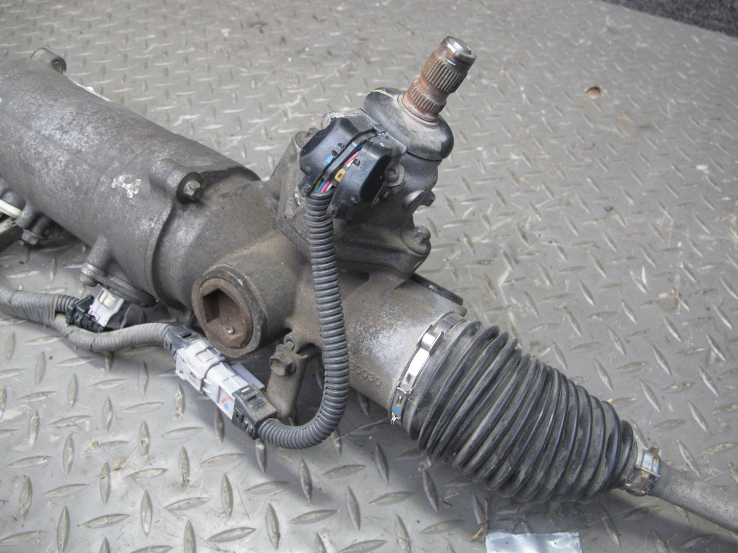 10-13 Lexus IS350 IS250 Convertible RWD Power Steering Rack & Pinion Gear OEM