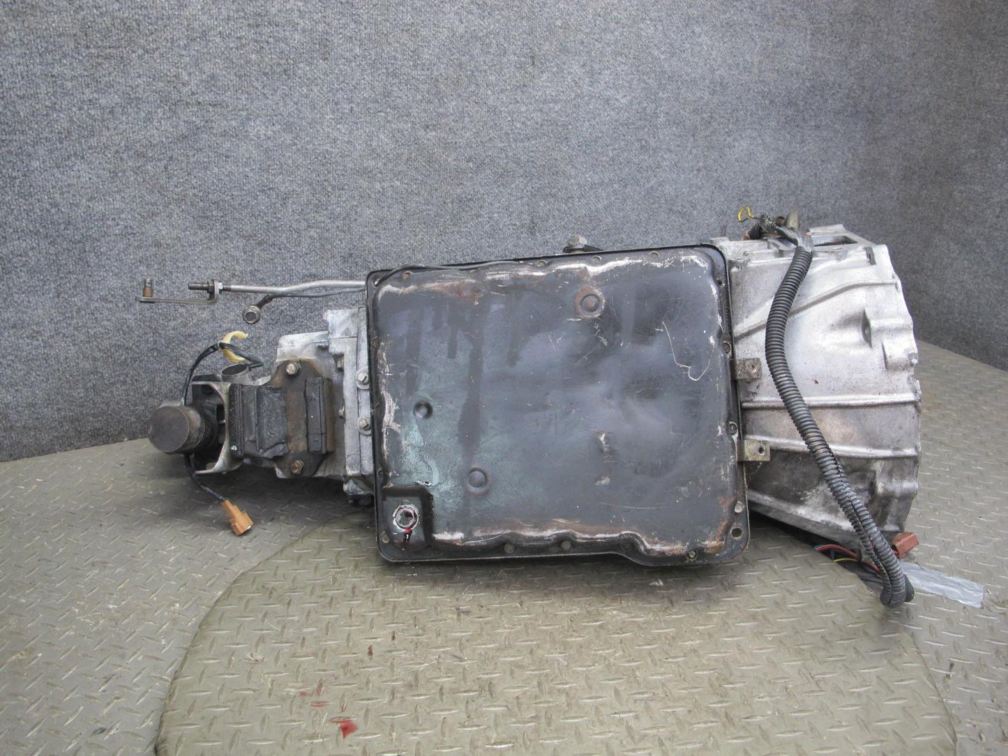 90-93 Nissan Z32 300ZX Turbo RE4R03A A/T Automatic Transmission 133k Miles OEM