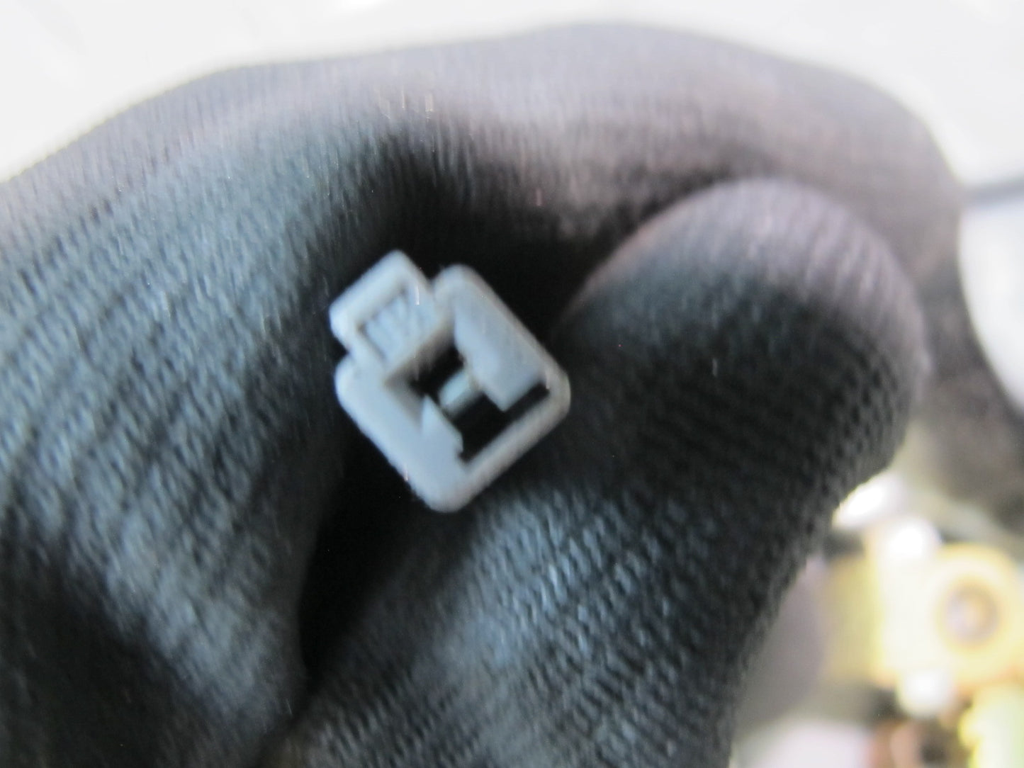 92-00 Lexus UZZ30L SC300 SC400 Rear Trunk Lid Lock Latch Actuator OEM