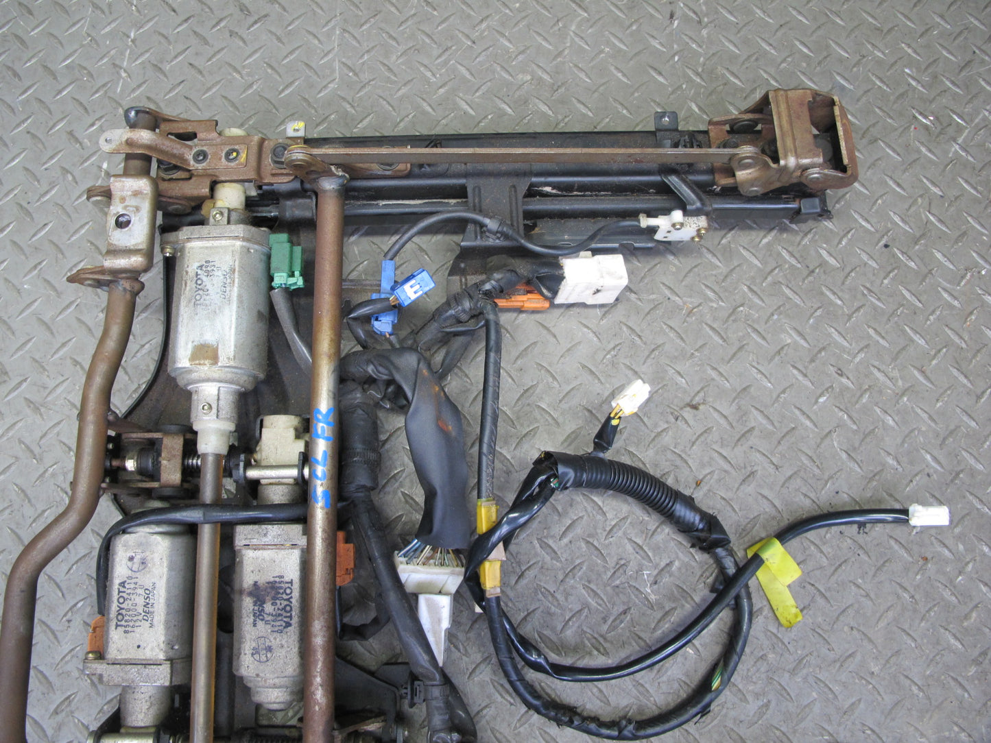 95-00 Lexus SC300 SC400 Front Right Seat Lower Frame Track Rail w Motors OEM