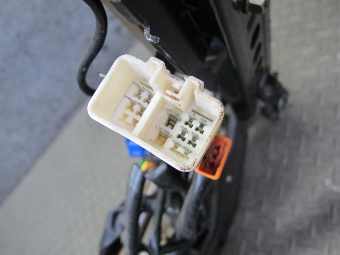 95-00 Lexus SC300 SC400 Front Right Seat Lower Frame Track Rail w Motors OEM