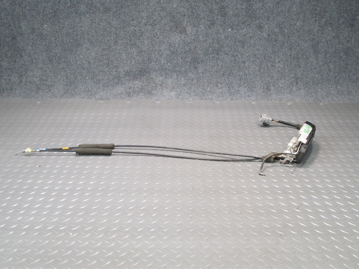 92-00 Lexus UZZ30L SC300 SC400 Front Right Pass Door Lock Latch Actuator OEM