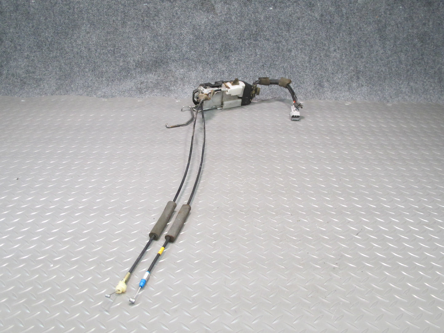 92-00 Lexus UZZ30L SC300 SC400 Front Right Pass Door Lock Latch Actuator OEM