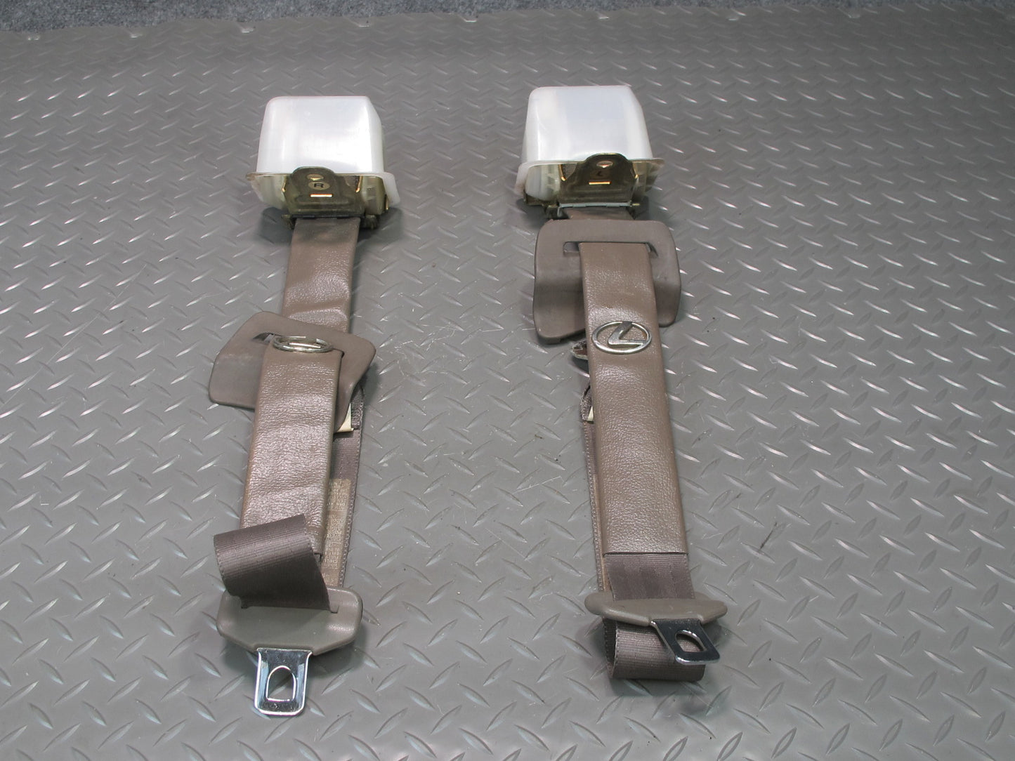 97-00 LEXUS SC300 SC400 REAR RIGHT & LEFT SIDE SEATBELT RETRACTOR SET OEM