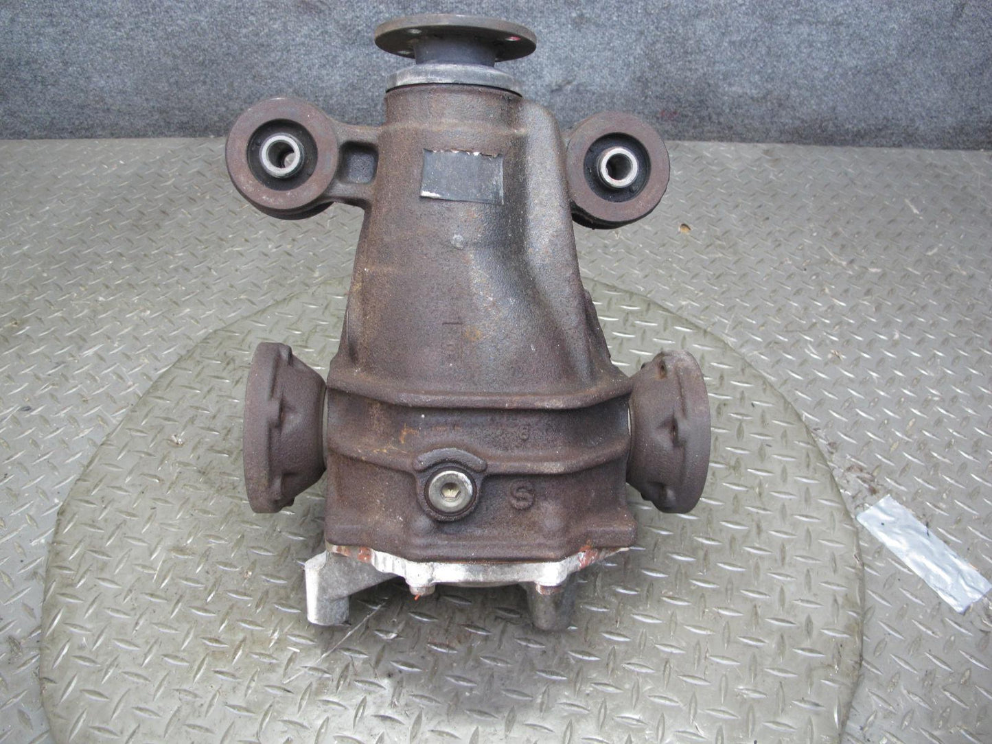 96-98 Toyota MARK2 JZX100 Tourer S 1JZGE Rear Differential Carrier 4.1 Ratio 37k