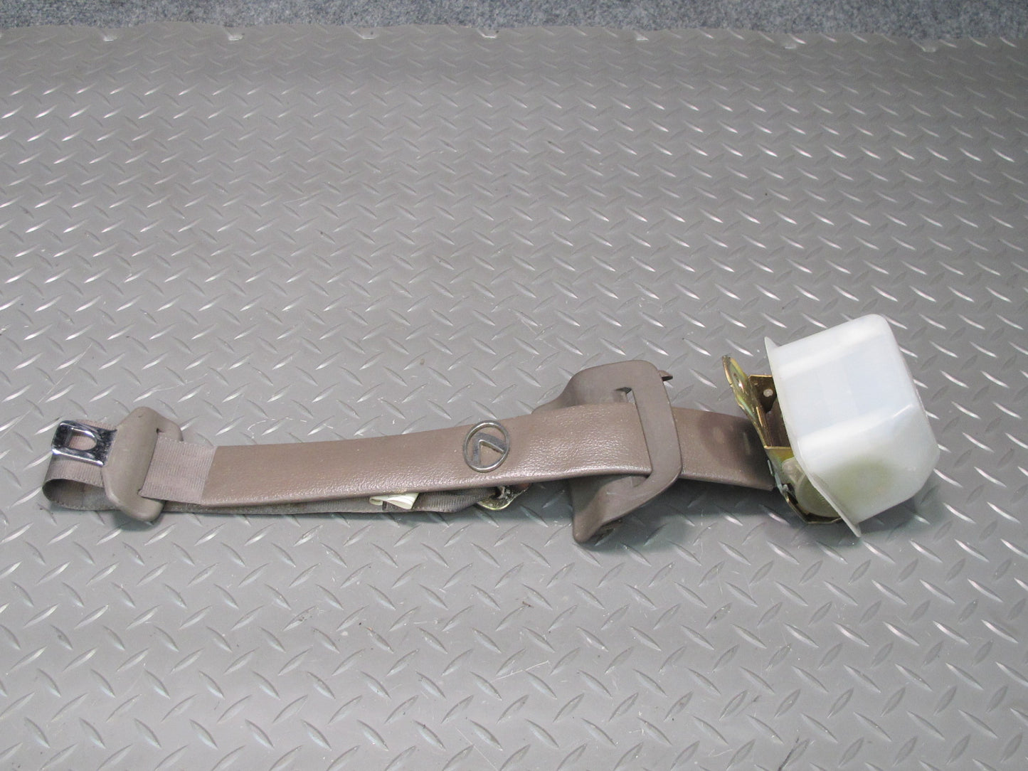 97-00 LEXUS SC300 SC400 REAR RIGHT & LEFT SIDE SEATBELT RETRACTOR SET OEM