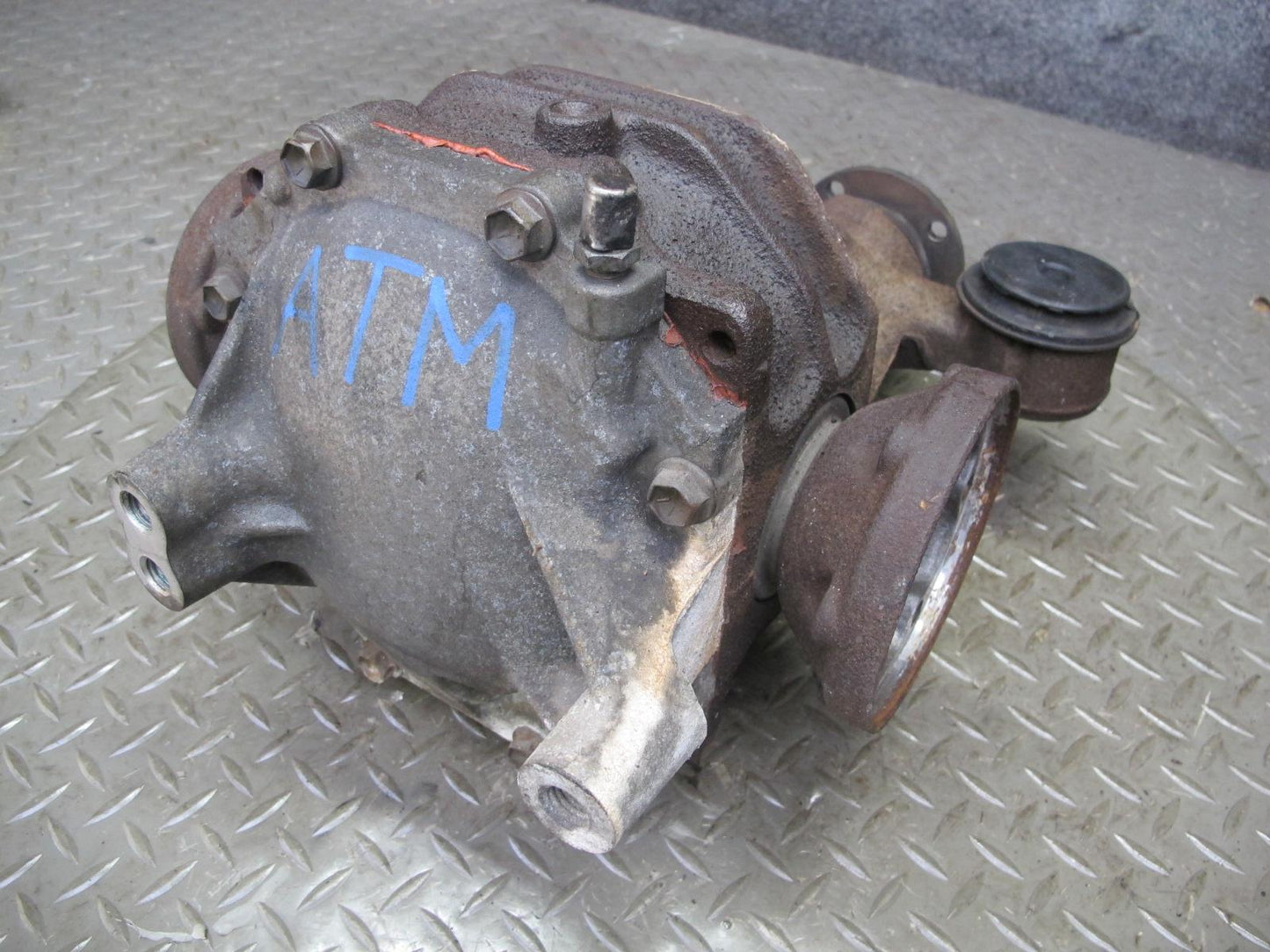 96-98 Toyota MARK2 JZX100 Tourer S 1JZGE Rear Differential Carrier 4.1 Ratio 37k