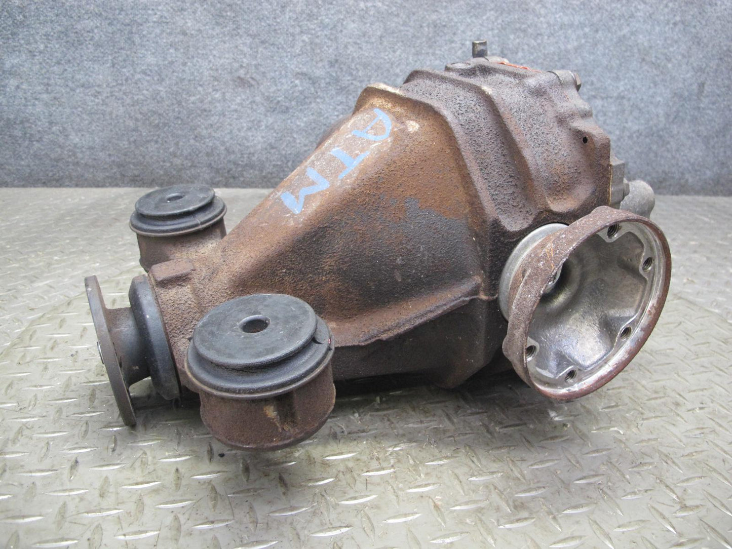 96-98 Toyota MARK2 JZX100 Tourer S 1JZGE Rear Differential Carrier 4.1 Ratio 37k