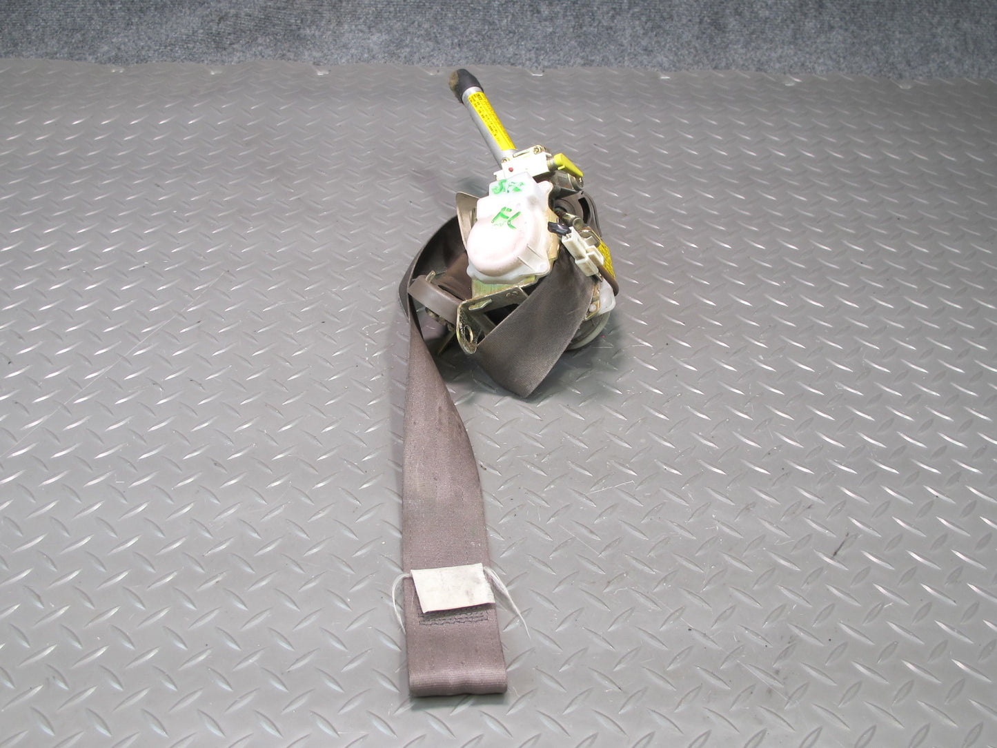 97-00 LEXUS SC300 SC400 FRONT RIGHT & LEFT SIDE SEATBELT RETRACTOR SET OEM