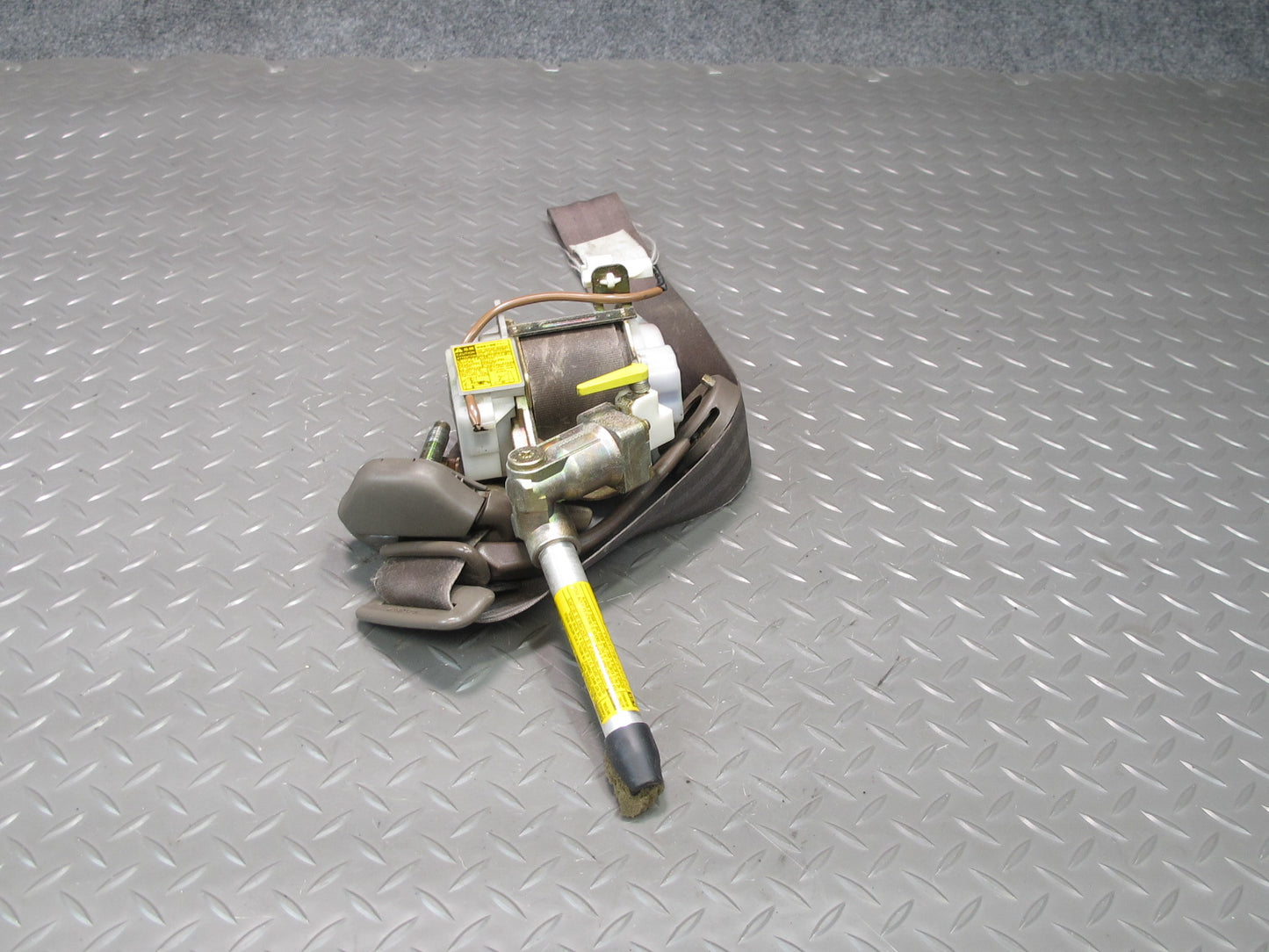 97-00 LEXUS SC300 SC400 FRONT RIGHT & LEFT SIDE SEATBELT RETRACTOR SET OEM