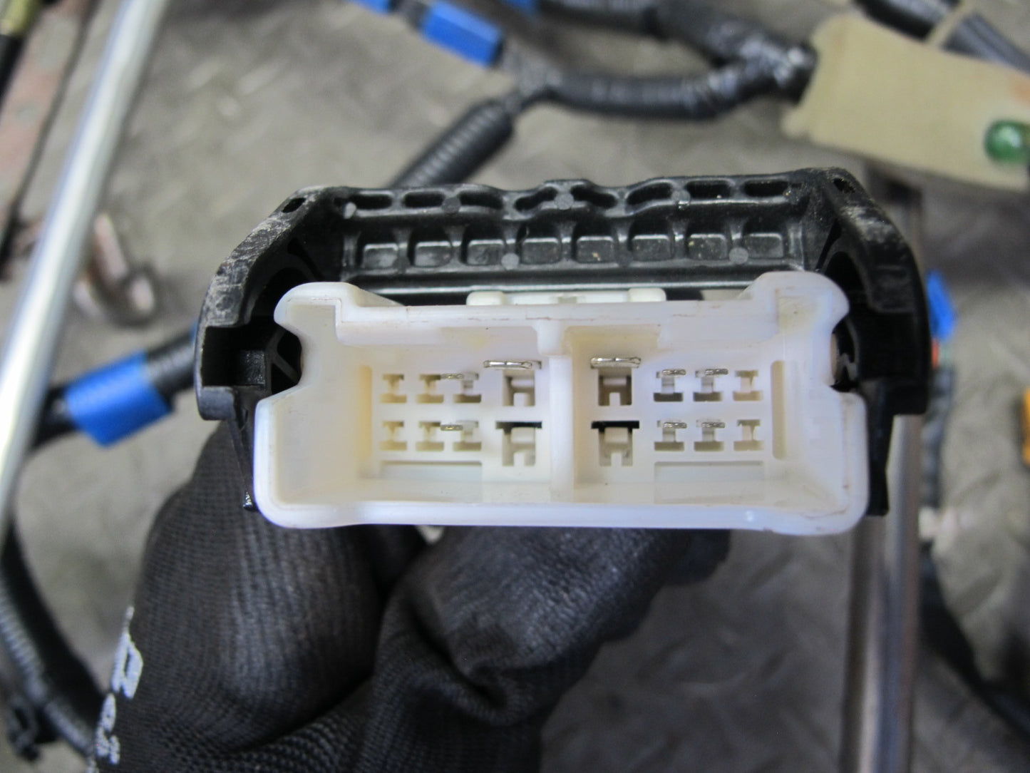 97-00 Lexus LS400 Front Right Seat Lower Frame Track Rail w Motor & Wire OEM